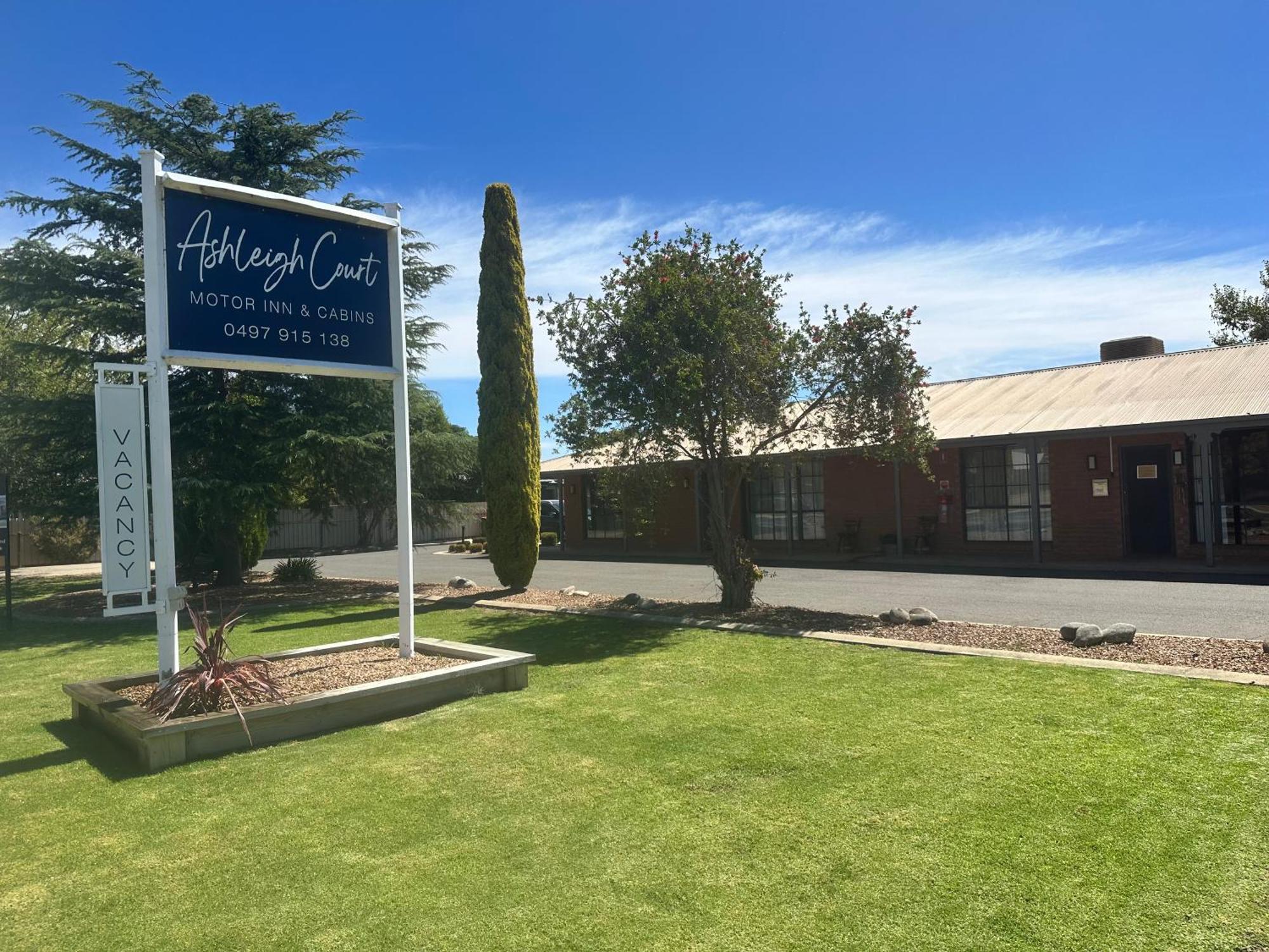 Ashleigh Court Motor Inn Mulwala Exterior photo