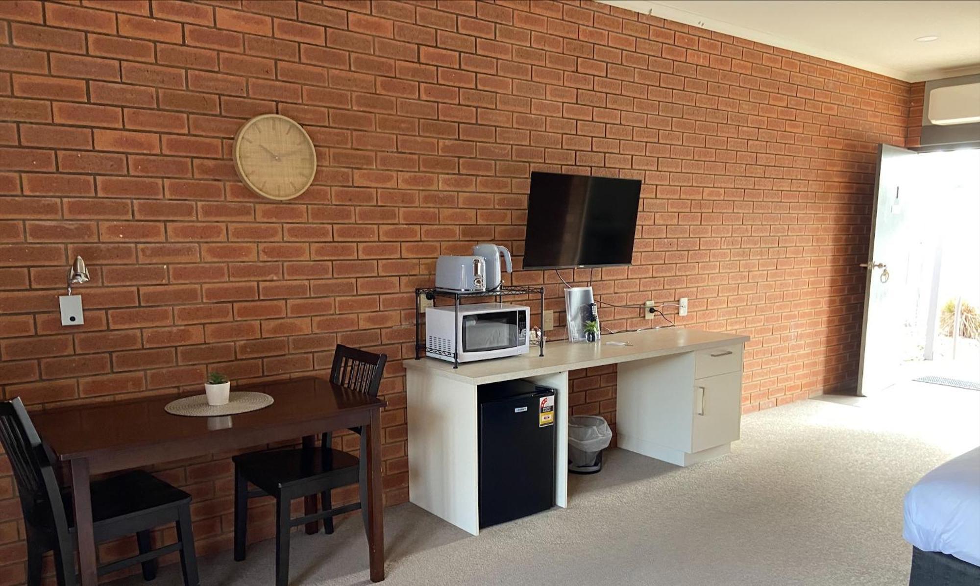 Ashleigh Court Motor Inn Mulwala Exterior photo