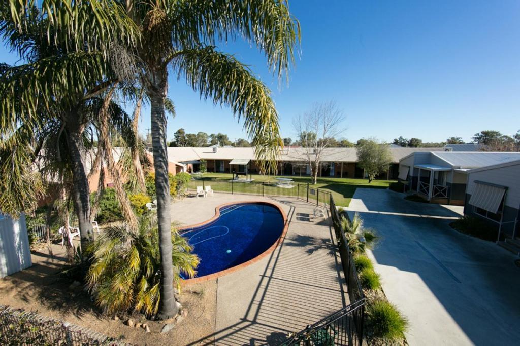 Ashleigh Court Motor Inn Mulwala Exterior photo