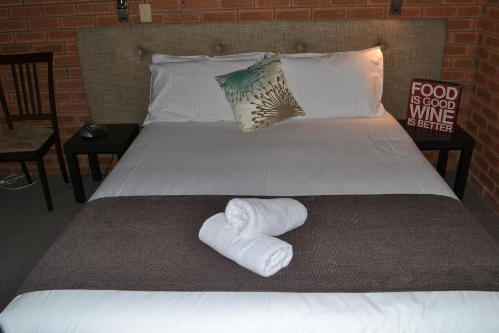 Ashleigh Court Motor Inn Mulwala Room photo
