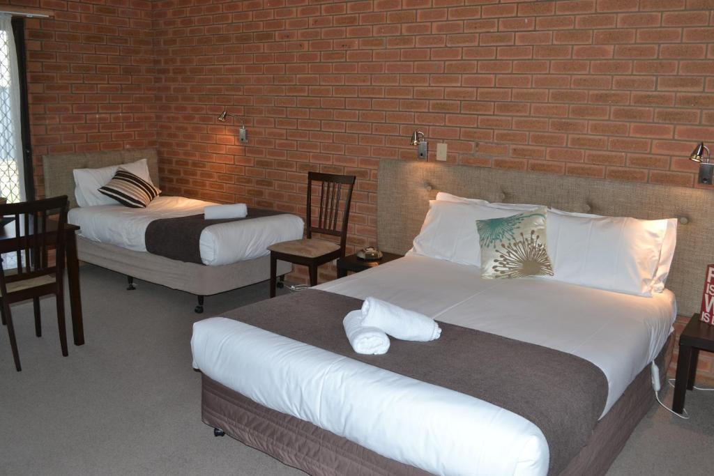 Ashleigh Court Motor Inn Mulwala Room photo