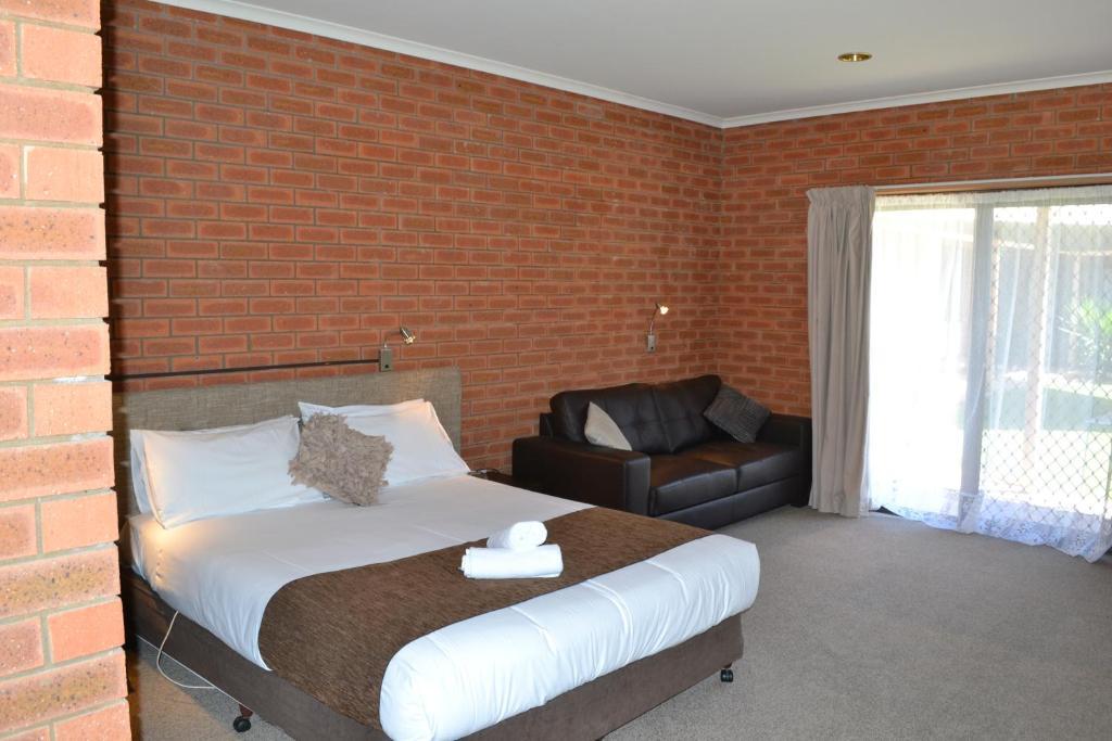 Ashleigh Court Motor Inn Mulwala Exterior photo